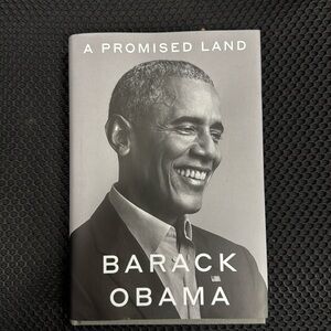 1st Edition - A Promised Land Hardcover Book by Barack Obama